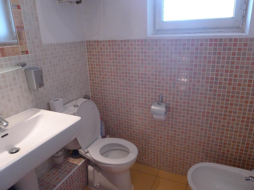 בוקרשט Hospitality Centrum - Nicolae Iorga מראה חיצוני תמונה